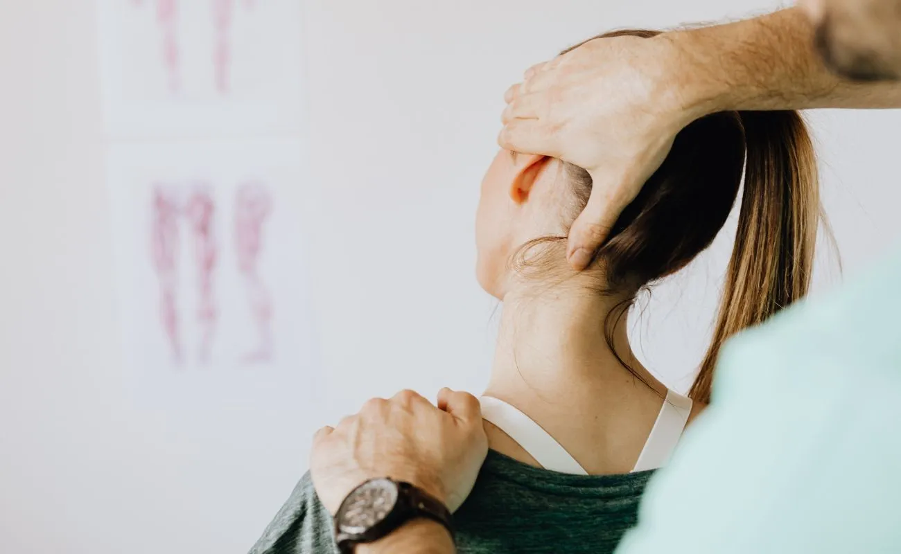 Osteopata a Castello di Godego: guida pratica al metodo di Nicola Simeoni