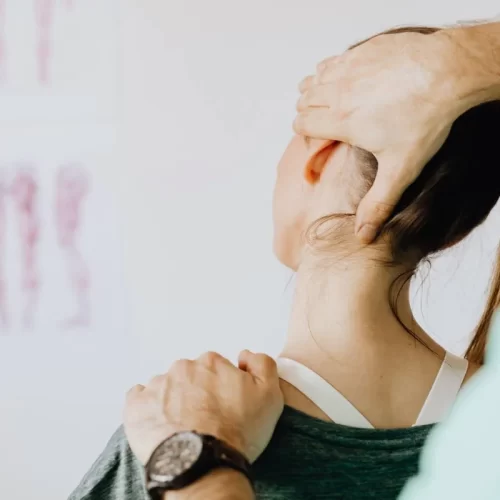 Osteopata a Castello di Godego: guida pratica al metodo di Nicola Simeoni