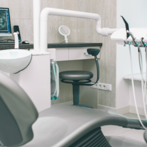 Studio dentistico a Manoppello: cure odontoiatriche di qualità per un sorriso sano
