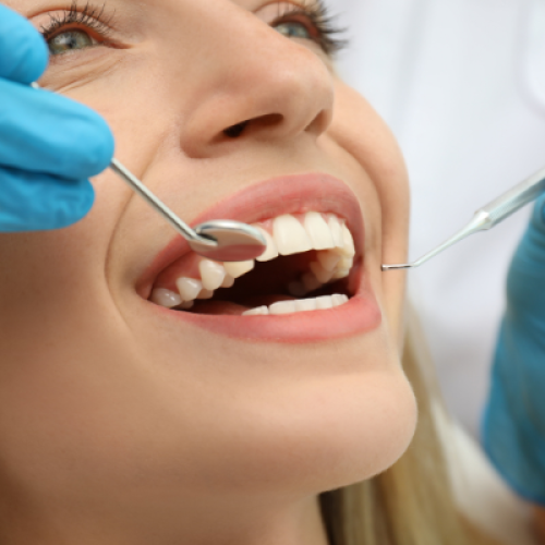 Sorriso naturale e armonioso: come cambiano i volti grazie all’odontoiatria estetica