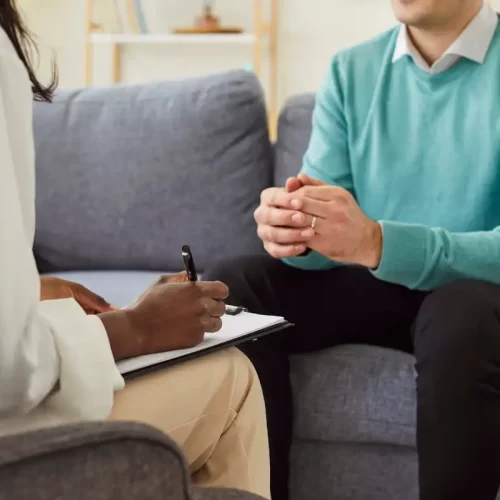 Servizio di counseling psicologico a Napoli Barra: l’approccio di Giacomo Langella per orientarsi e scegliere