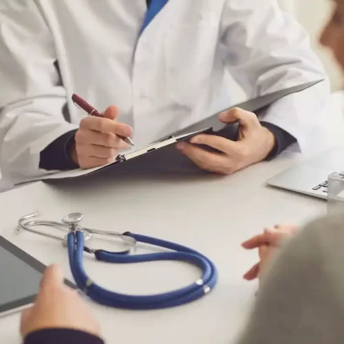 Visita endocrinologica specialistica a Belluno: quando serve e come prepararsi, con il Dott. Pietro Gasparoni